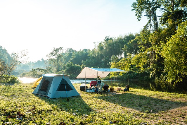 Camping Hacks and Tips: Optimize Your Outdoor Adventure